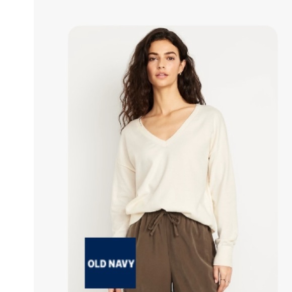 📦 3-Pack: Old Navy V-Neck Sweaters - Navy Stripe, Cream, Black - Size S - Picture 4 of 15